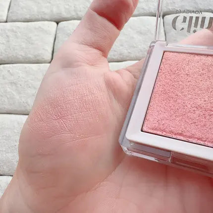 glint-baked-blush #05 Strawberry Smoke 草莓煙燻 色號