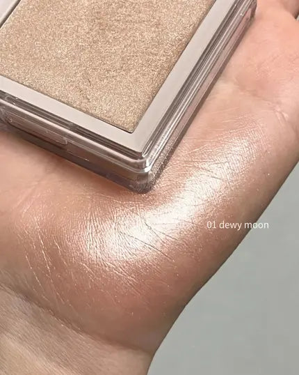 glint-highlighter #01 Dewy Moon 香檳水光 色號
