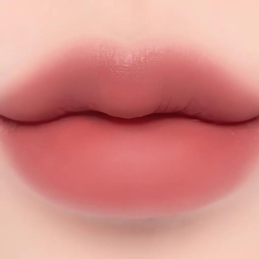 Laka Bulky Matte Lipstick 霧面唇膏