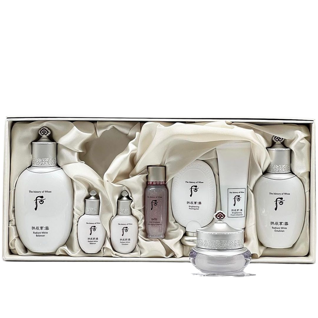 The history of Whoo 后 拱辰享·雪 煥白亮肌三件裝特別套裝 (Gongjinhyang Seol Radiant White 3pcs Special Set)