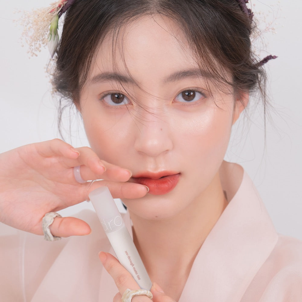 rom&nd See-through Veillighter 透光打亮