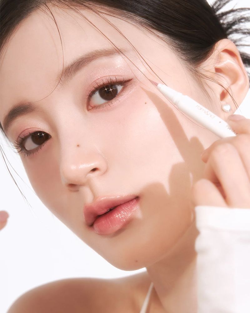 rom&nd Twinkle Pen Liner 閃亮眼線液筆