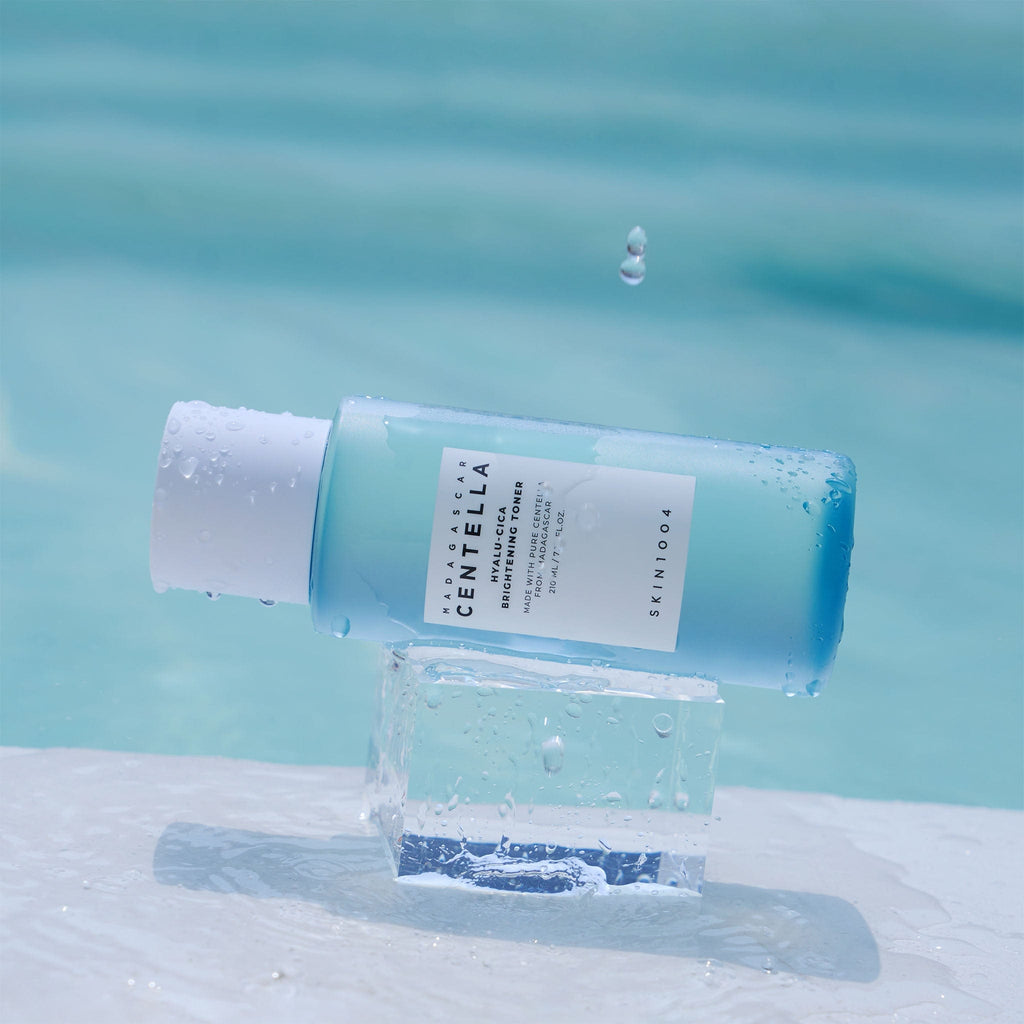 Skin1004 馬達加斯加積雪草玻尿酸亮白爽膚水 210ml